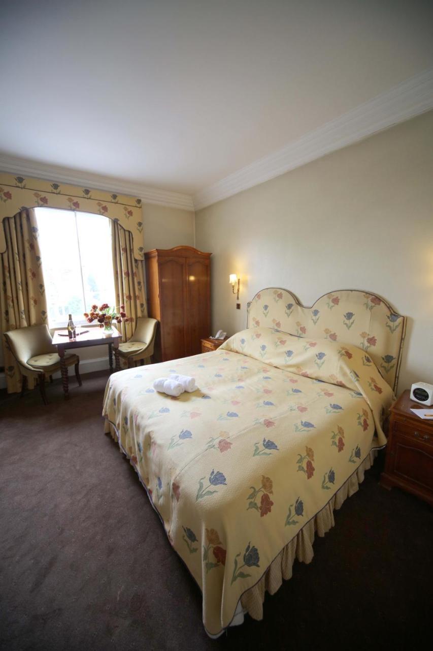 The French Horn Hotel Reading Kültér fotó